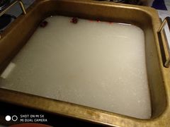 -尚尚仙·酸汤猪手·猪肚鸡火锅(华联万柳购物中心店)