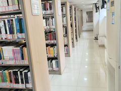 -上海市静安区图书馆(新闸路馆)