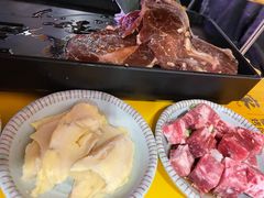 -犟牛家·榴莲烤肉(五棵松店)