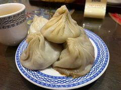 -笑来喜馄饨小笼工坊(通扬路店)