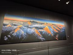 -罗红摄影艺术馆