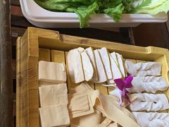 -滇釜火锅·能喝汤的火锅(车公庄店)