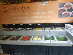 自助调料区-成都屋头串串(青年北街店)