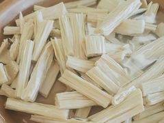 -龍歌自助小火锅(市南金茂湾店)