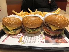 -The Habit Burger Grill 哈比特汉堡(爱琴海店)