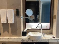 -上海龙之梦万丽酒店