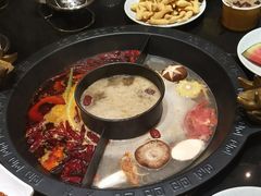 -重庆德庄火锅(体育中心店)