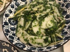荠菜肉丝笋丝炒年糕-小实惠嘉(威海路店)