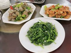 -岛中岛·海鲜大排档·万宁老字号(东澳店)