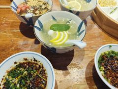 -怪噜范·老贵阳街头名小吃(鸿通城店)