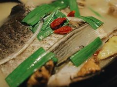 奶汤鱼头-馬蘭花開(车站大道店)
