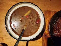 -有红鸡毛店·川菜(建设路店)