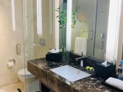 -青岛海尔洲际酒店