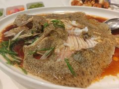 -万龙洲海鲜(大兴绿地缤纷城店)