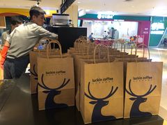 -luckincoffee瑞幸咖啡(顺义华联商厦店)