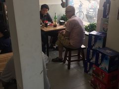 大堂-宝瑞门钉肉饼店