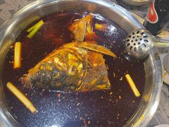 -肖肖酸萝卜鱼火锅(总店)