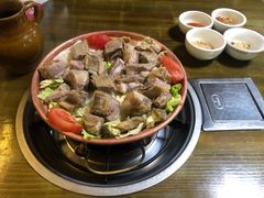 -阿婆情腊排骨火锅(金虹路店)