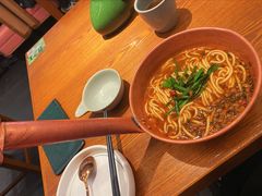 小锅米线-云海肴·汽锅鸡·云南代表菜(丁香国际店)