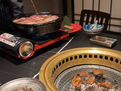 -山川小町·极番烧肉(新地假日广场店)