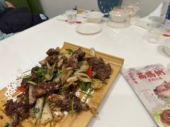 -高玛纳驴肉火烧(一世界店)
