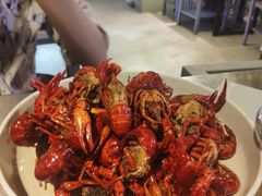 -龙巢盱眙龙虾·牛蛙·烧烤宵夜(八卦岭店)