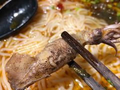 麻辣满籽籽乌-八月美食小馆(银泰城总店)
