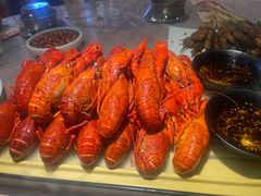 -肥肥虾庄·金牌油焖大虾(沙湖店)