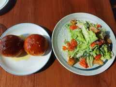 凯撒沙拉拌腌三文鱼-FISH&POTATO Cō(地中海美食 万象城店)