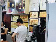 -黄连大头华烧鹅店(大良店)