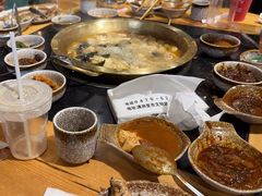 -顶顶汤火牛排火锅·经典铜锅涮肉