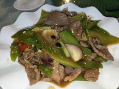 辣椒炒牛肉-金辉海鲜餐厅