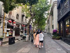 -吴山路夜市
