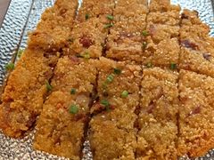煎酸肉-漳河青花椒鱼头火锅