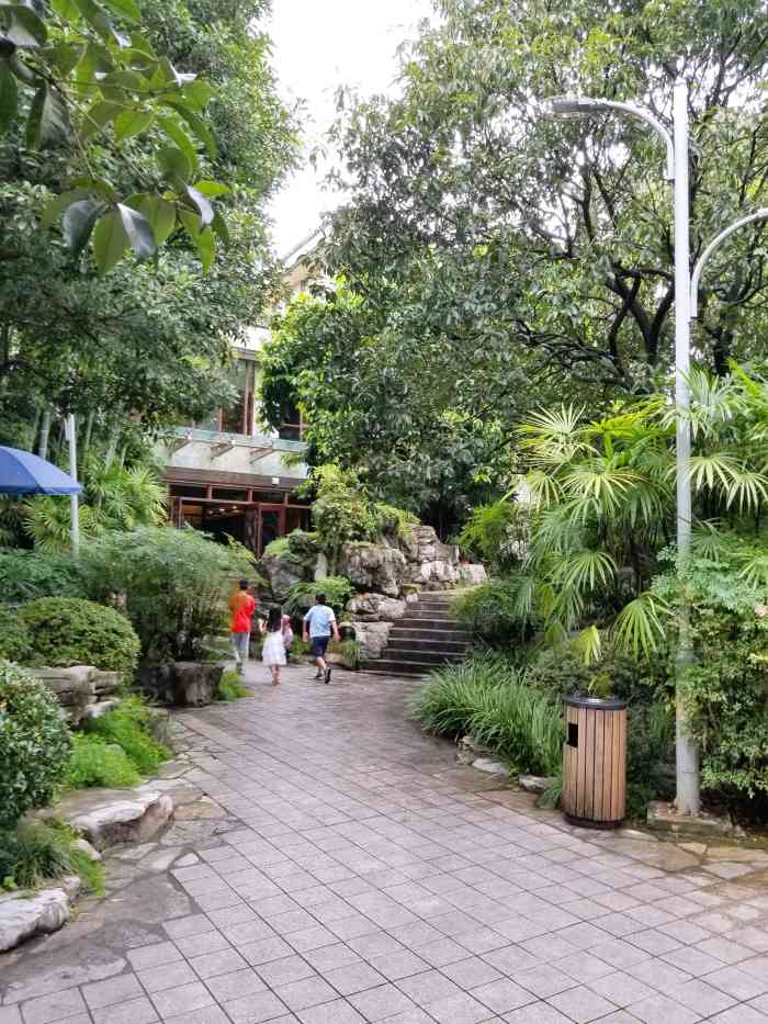 塔宝花园·泉水鸡-"「江团」鱼肉很嫩,嫩嫩的辣辣的,做的很好.