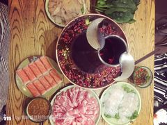 -东镇老火锅(长春路首店)