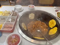 -鲁员外地锅鸡地锅鱼(古墩路店)