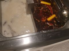 -海底捞火锅鲜切牛肉主题店(长寿路店)