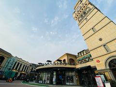 -王府井奥莱临潼小镇(临潼店)