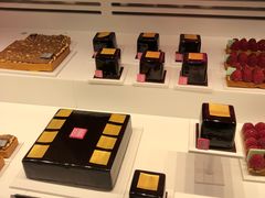 -FAUCHON