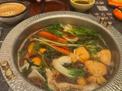 -牛YO寿喜烧·铁板烧和牛火锅自助(市府恒隆店)
