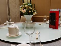 -香港百合居(LCM置汇旭辉广场店)