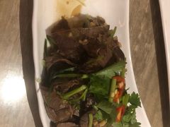 -广州中心皇冠假日酒店·百粤楼