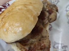 -L猪扒包(天河购书中心店)