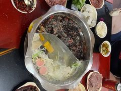 -储奇门鳝鱼火锅(总店)