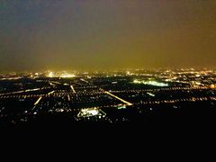 -鬼笑石后山停车场