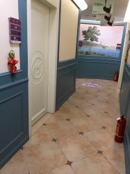 -静博士养生美容连锁