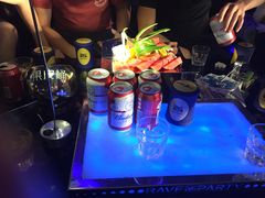 -赛博LIVE SHOW酒吧