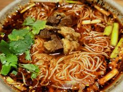 牛肉面-默记孙抄手(园艺山店)