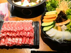 -呷哺呷哺(凯旋广场店)